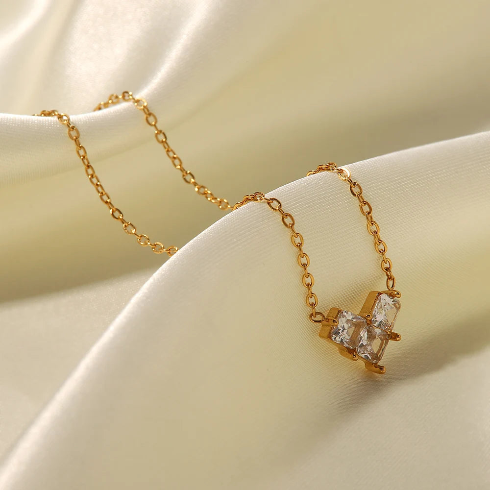 Colar Coração Charlott Luxo com Zircônia Cúbica