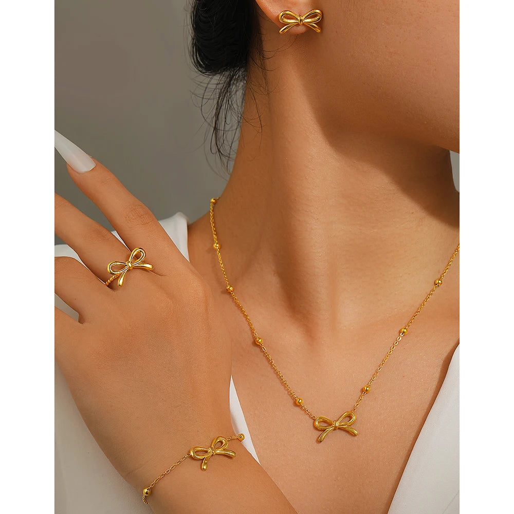 Conjunto Charlott de Joias Vintage em Aço Inoxidável