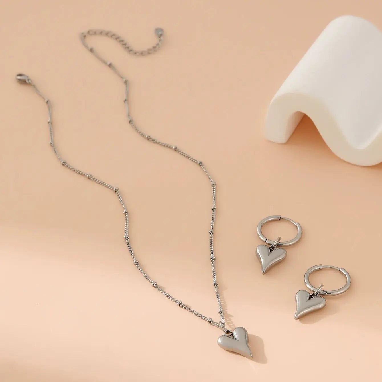 Conjunto de Joias Charlott Coração Dourado 18K