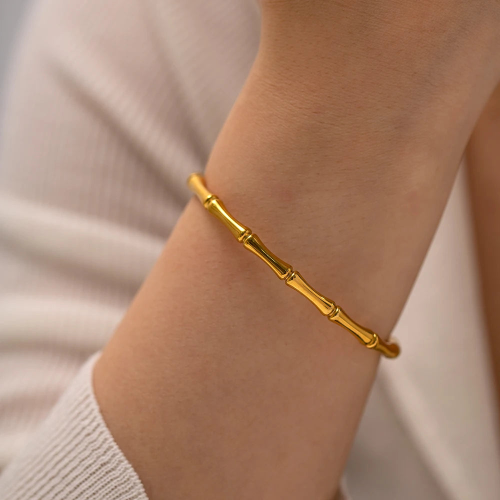 Pulseira Bambu Dourada Charlott em ouro 18K